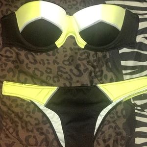 Vitorias Secret Bikini